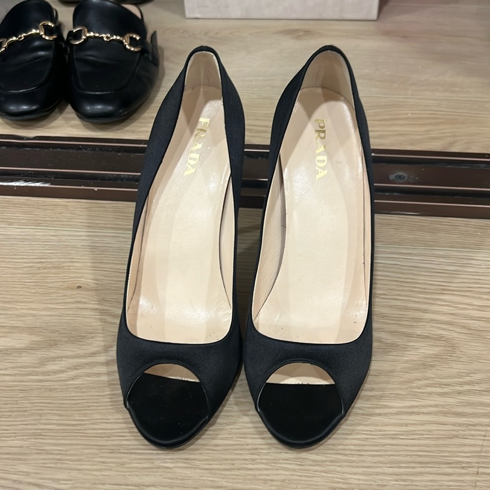 Prada Fairly Collection Peep Toe Heels 👠
